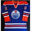 Image 3 : LEON DRAISAITL SIGNED OILERS JERSEY (BECKETT COA)