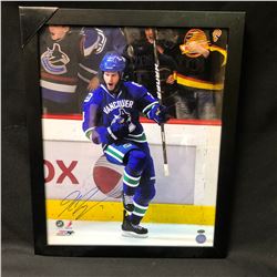 KEVIN BIEKSA SIGNED and FRAMED PHOTO (GAMEDAY HOLOGRAM)