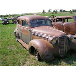 1937/8 DODGE 4DR SDN