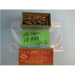 collector box 32 Smith & Wesson 18 rounds