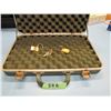 Image 1 : pistol case 18 in comes with 2 padlocks with keys.  there is no keys for the case itself