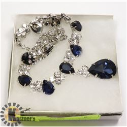 DARK BLUE AND WHITE FASHION CRYSTAL NECKLACE