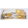 Image 1 : 8 PAIRS OF WORK GLOVES