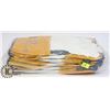 Image 1 : 8 PAIRS OF WORK GLOVES