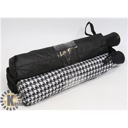 3PK  ADULT UMBRELLAS
