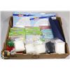 Image 1 : FLAT OF ASSORTED CRAFTING SUPPLIES