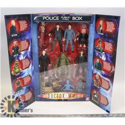DOCTOR WHO 10 FIGURE GIFT SET SERIES 1