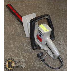 CRAFTSMAN 18 BUSHWACKER ELECTRIC HEDGE TRIMMER