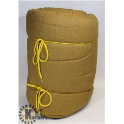 SLEEPING BAG