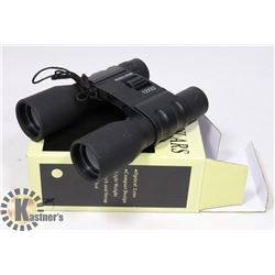 BINOCULARS IN BOX