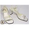 Image 1 : WOMEN'S SATIN PARTY CREPE UPPER SIZE 9 12 WHITE