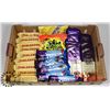 Image 1 : FLAT OF ASSORTED CHOCOLATE AND CANDY