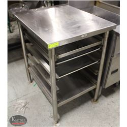 STAINLESS STEEL WORK TABLE W/ UNDERSHELF, 4 TRAY