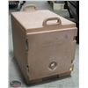 Image 1 : CAMBRO INSULATED FOOD CARRIER