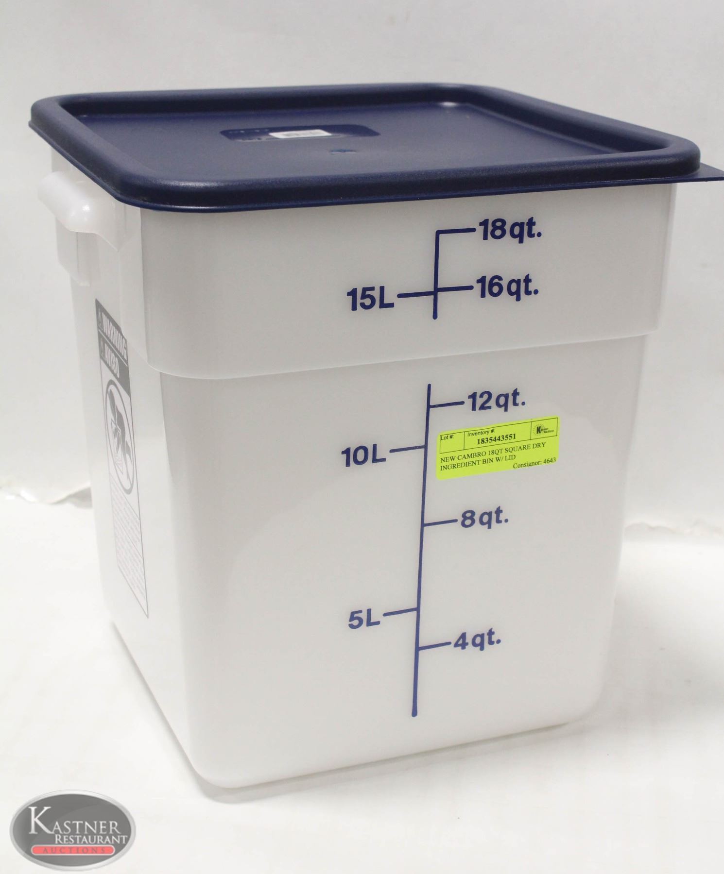 NEW CAMBRO 18QT SQUARE DRY INGREDIENT BIN W/ LID