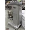 Image 7 : BAILIFF SEIZURE HOBART LEGACY 60QT MIXER W/ BOWL & DOUGH HOOK