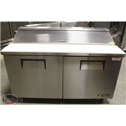 TRUE STAINLESS STEEL 2-DOOR PREP STATION
