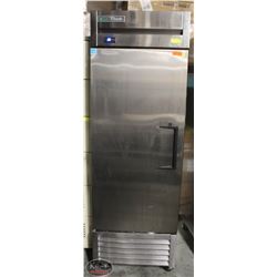 K52) BAILIFF SEIZURE TRUE STAINLESS STEEL SINGLE DOOR COOLER