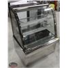 Image 1 : BAILIFF SEIZURE REFRIGERATED CURVED GLASS DISPLAY CASE