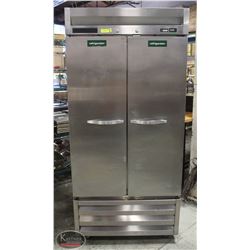 BAILIFF SEIZURE DUAL DOOR BEVERAGE-AIR UPRIGHT REFRIGERATOR
