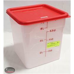 NEW CAMBRO 8QT SQUARE DRY INGREDIENT BIN W/ LID