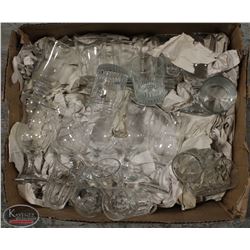 BOX OF ASSORTED GLASSWARE, APPROX 45 PIECES