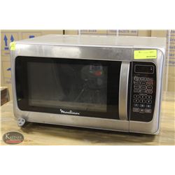 MOULINEX STAINLESS 1500 WATT MICROWAVE