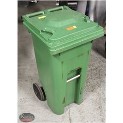 K55) BAILIFF SEIZURE GREEN IPL FLIP-TOP TRASH CAN