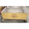Image 1 : LA CAJA CHINA PORTABLE BBQ PIT PIG ROASTER