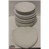 Image 1 : LOT OF 25 ASSORTED DINNER PLATES