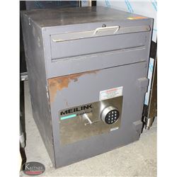 K47) BAILIFF SEIZURE MEILINK CASH VAULT FLOOR SAFE *COMBO UNKNOWN