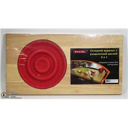 NEW CUTTING BOARD W/ BUILT IN COLLAPSIBLE STAINER