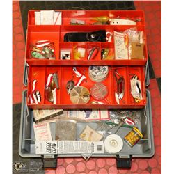 LARGE MASTERCRAFT GRAY PLASTIC FISHING