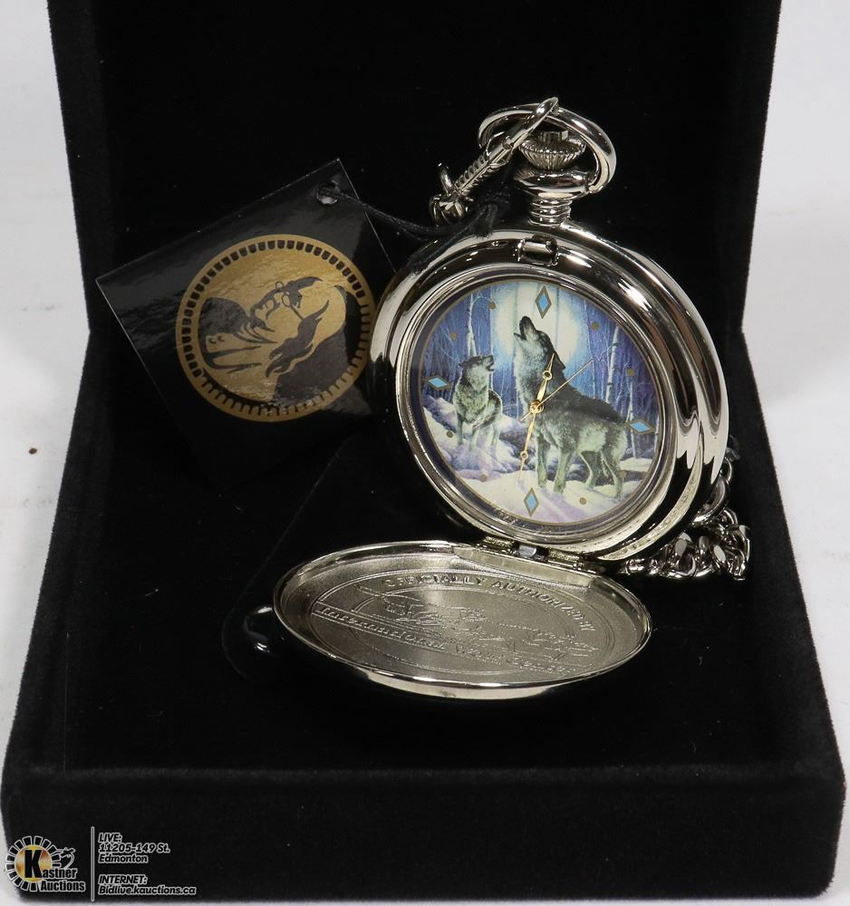 FRANKLIN MINT COLLECTOR POCKET WATCH, WOLF
