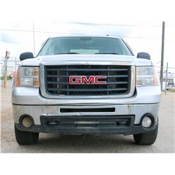 UNRESERVED! FLEET: 2010 GMC SIERRA  2500 SLE 4 X 4