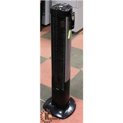 SEVILLE CLASSICS FLOOR FAN WITH 3 SPEEDS,