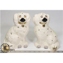 PAIR OF VINTAGE ROYAL DOULTON ENGLISH COMFORTER