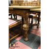 Image 8 : ANTIQUE ENGLISH TUDOR STYLE OAK DINING SET,