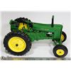 Image 1 : METAL JOHN DEERE TRACTOR