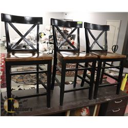 LOT OF 3 BAR STOOLS