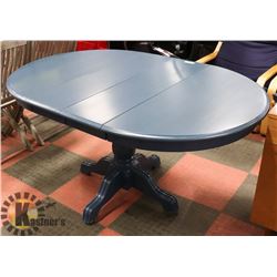 WOODEN KITCHEN / DINING TABLE - 40" ROUND