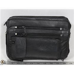 LEATHER CROSSBODY STYLE PURSE