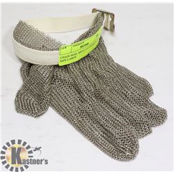 CHAIN MAIL MEAT CUTTERS GLOVE SIZE LARGE