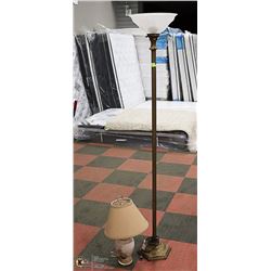 LOT OF 2 LAMPS - 6" TALL STANDING LAMP, CASTIRON