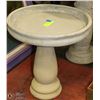 Image 1 : CONCRETE BIRDBATH 14" X 14"