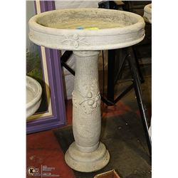 CONCRETE BIRDBATH 16" X 23"