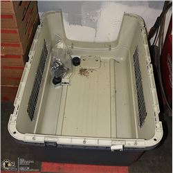 LARGE DOG CRATE