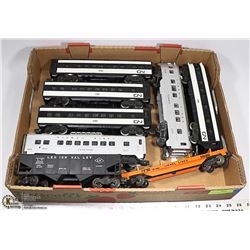FLAT OF ASSORTED VINTAGE LIONEL MODEL TRAIN
