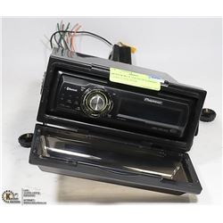 PIONEER BLUE TOOTH DEH-P9800BT CD RECIEVER WITH