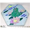 Image 1 : FROG DECORATIVE PATIO STONE 16" ACROSS